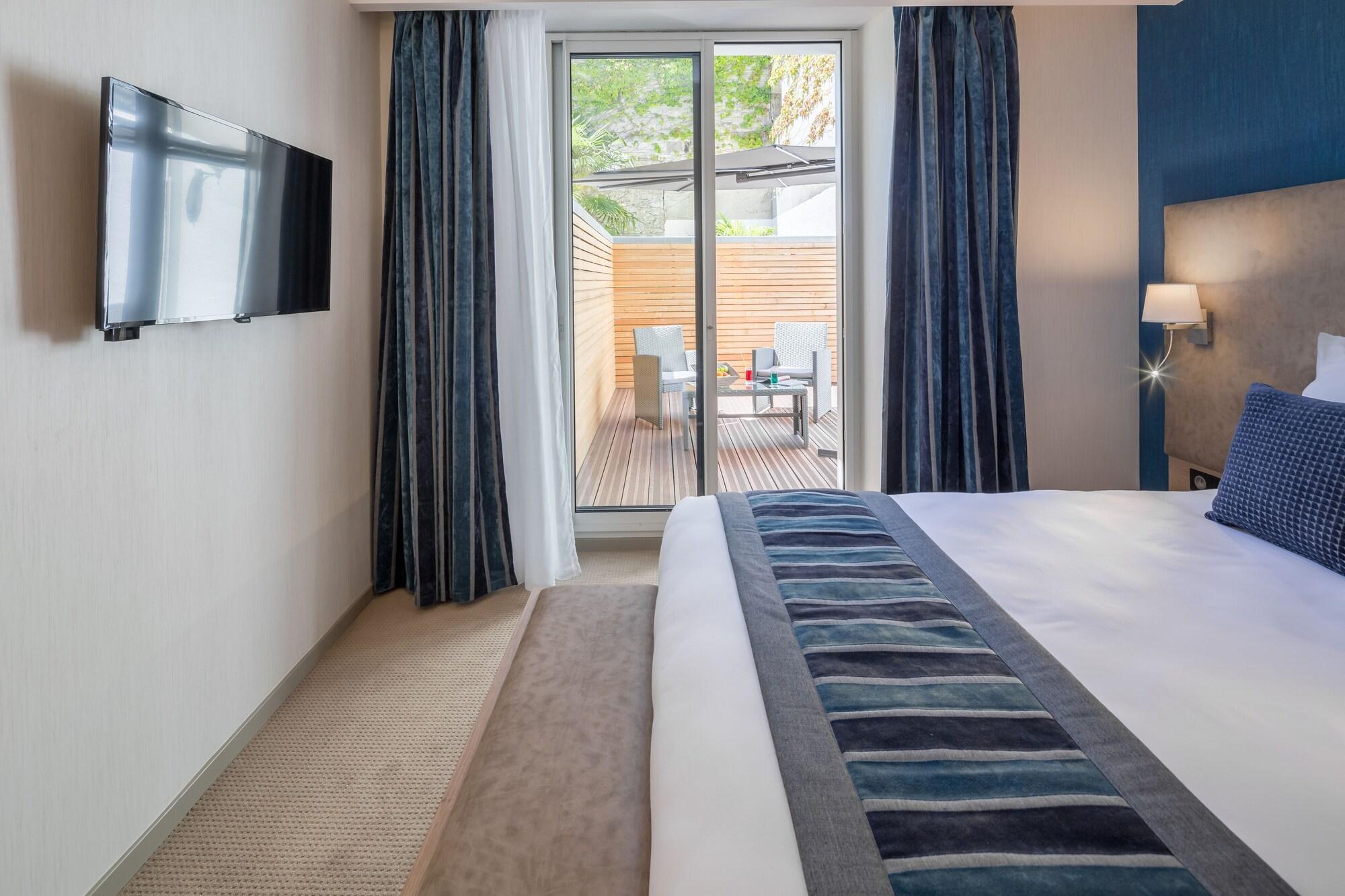 Hotel Le Rive Droite & Spa Lourdes Bagian luar foto