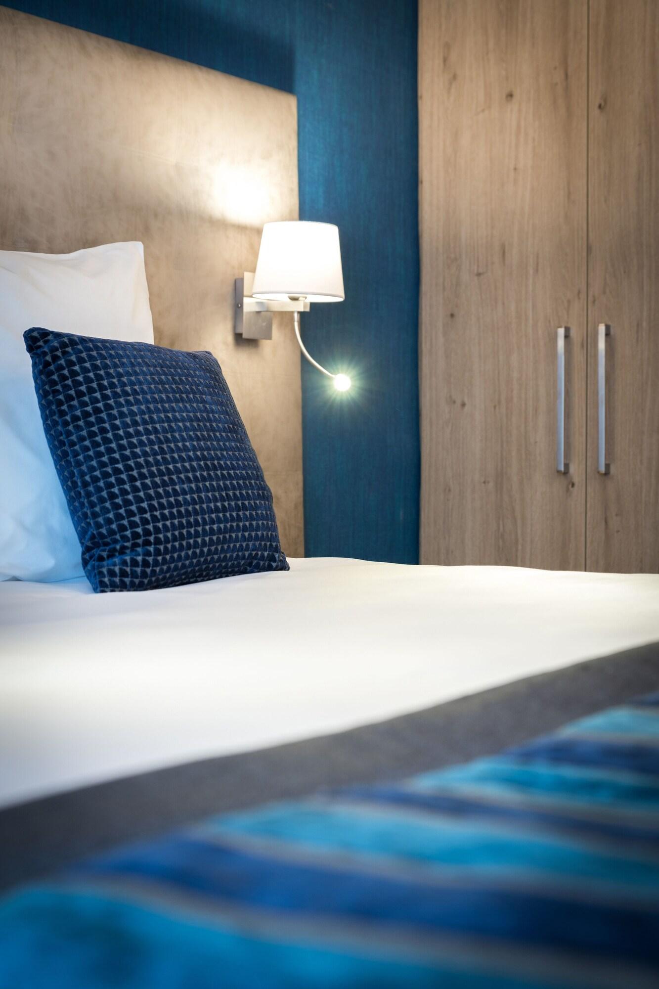 Hotel Le Rive Droite & Spa Lourdes Bagian luar foto