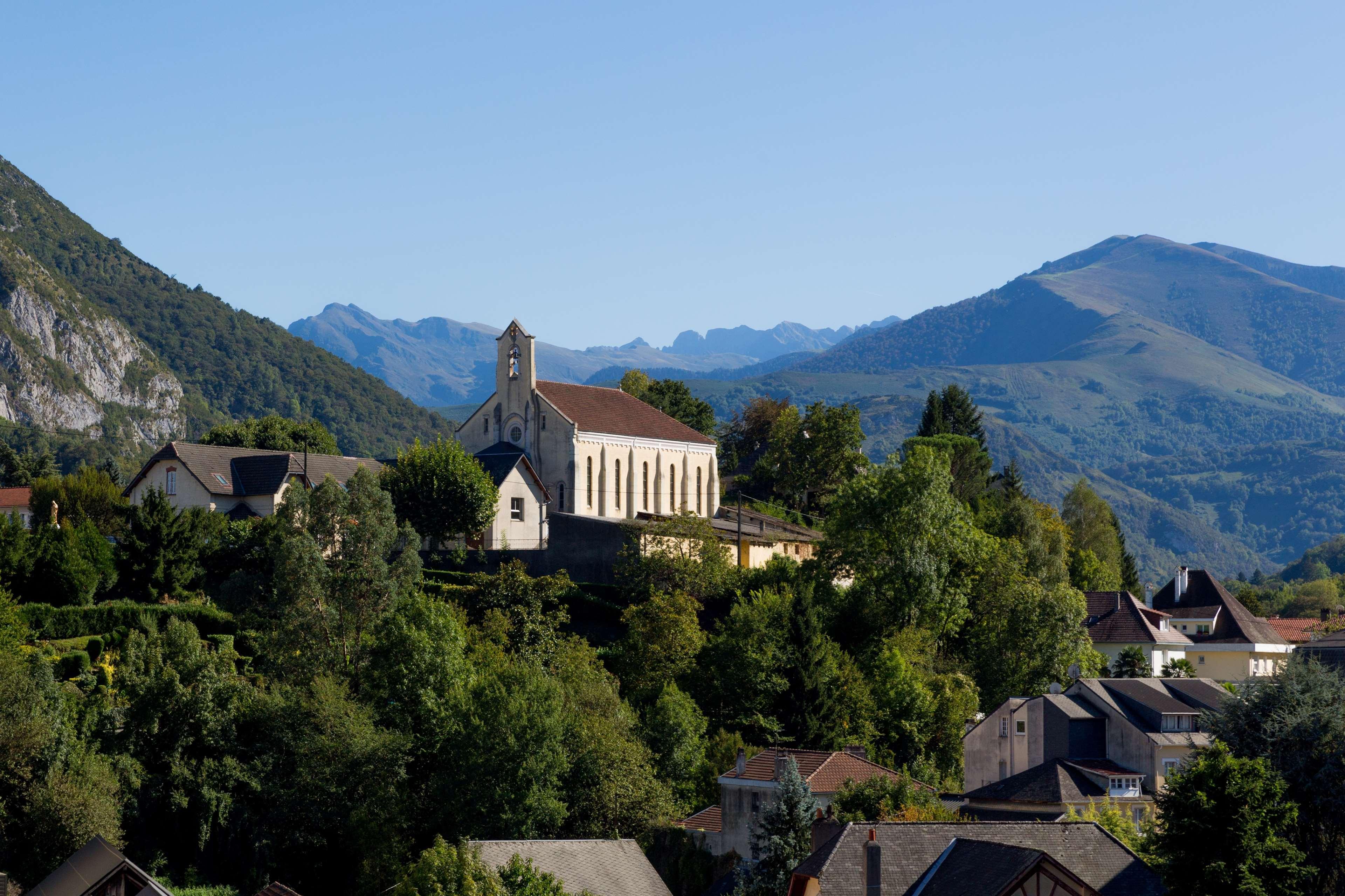 Hotel Le Rive Droite & Spa Lourdes Bagian luar foto