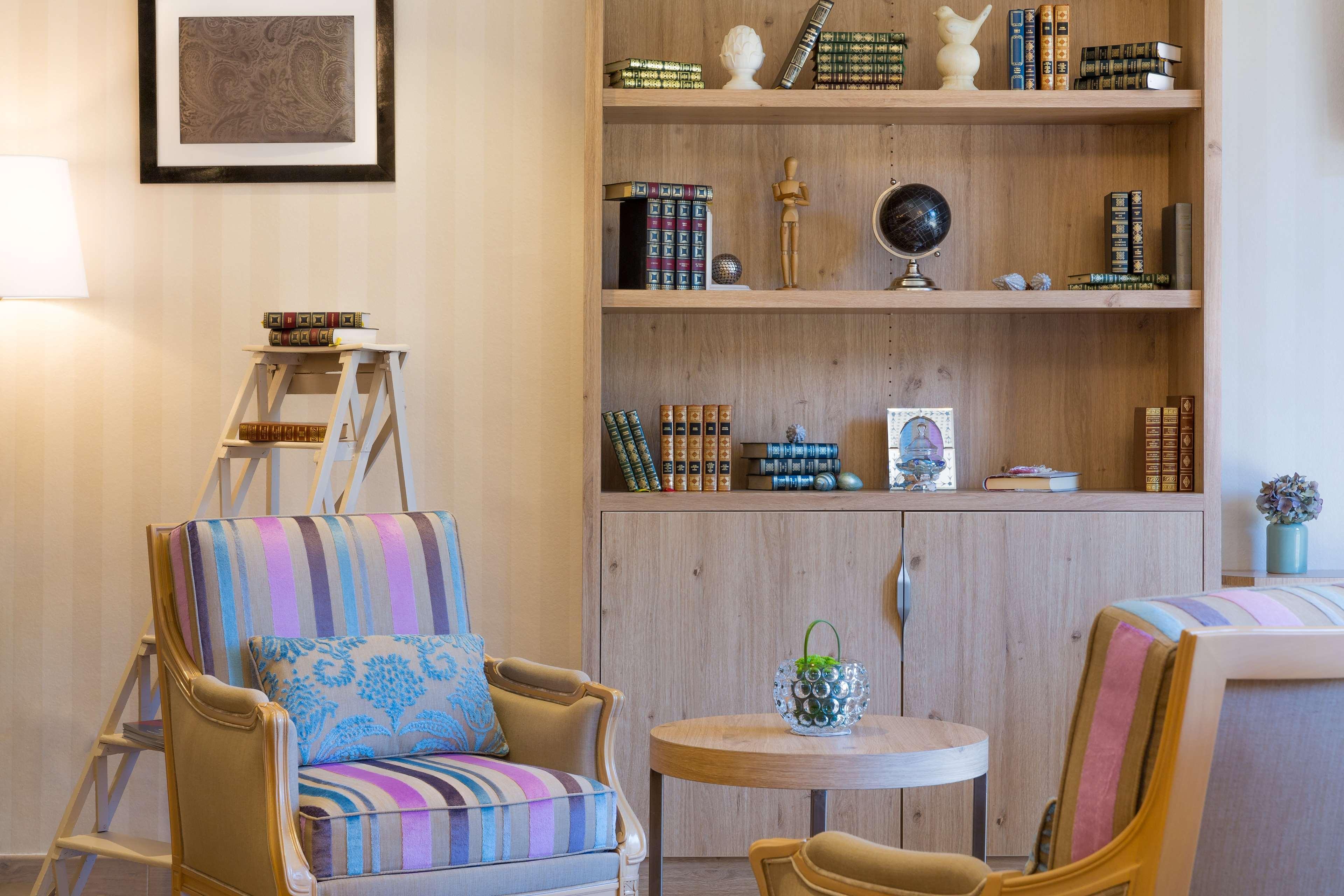 Hotel Le Rive Droite & Spa Lourdes Bagian luar foto